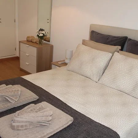 Luxbon Almirante Terrace Ii Apartman *