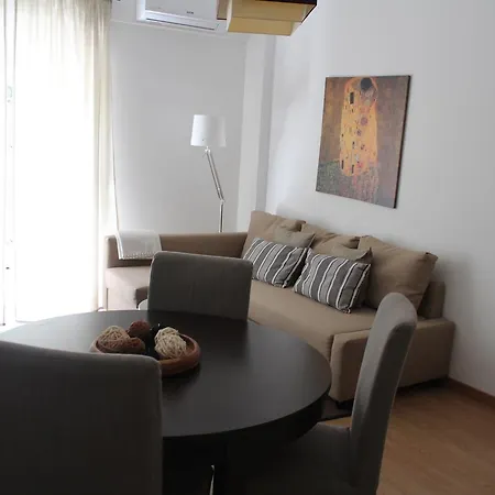 Luxbon Almirante Terrace Ii *